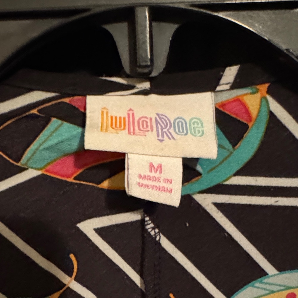 Colorful Geometric Patterned Kimono - Picture 2 of 3